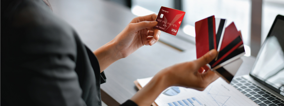 Selecting the Best Credit Card for Your Needs (1)